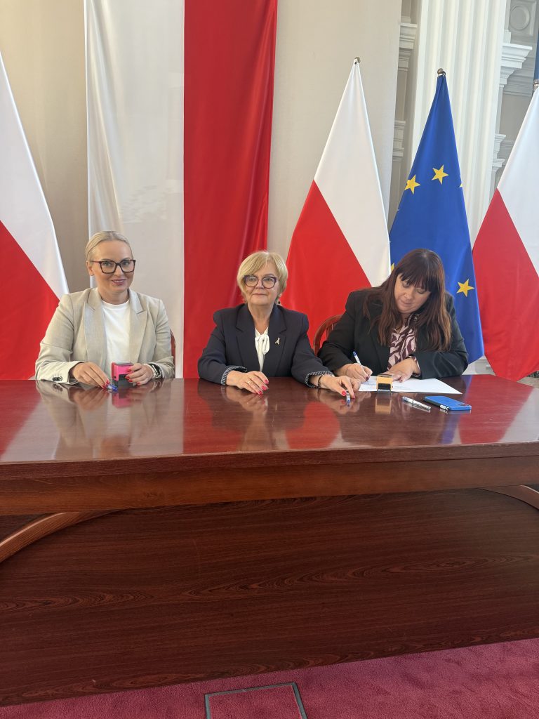 „Aktywni Razem - Seniorzy Pełni Pasji” – Stowarzyszenie Ad Astram rozpoczyna nowy projekt dla seniorów z Dębicy